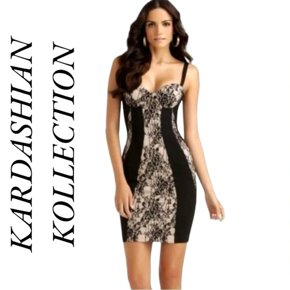 Kardashian Kollection Dresses & Skirts - Kardashian KOLLECTION Strapless Lavender Dress​